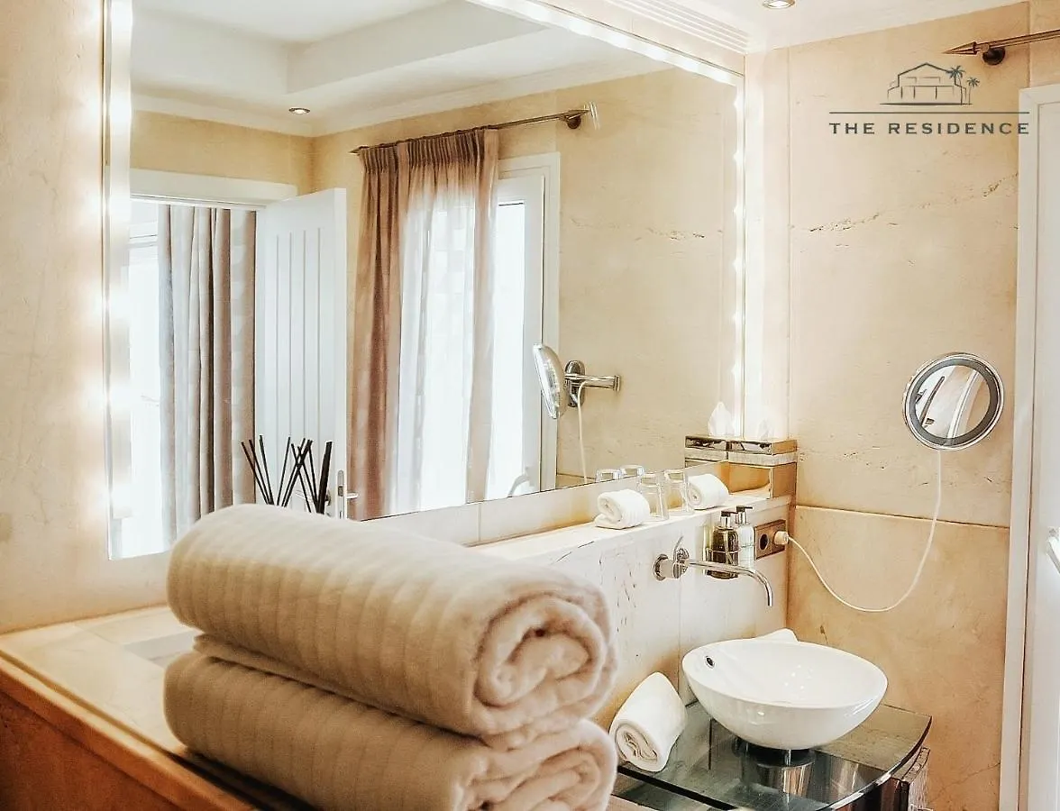 住宿加早餐酒店 The Residence By The Beach House 马尔韦利亚